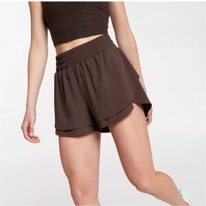 Women’s M Calia brown high rise 3” inseam active shorts workout running